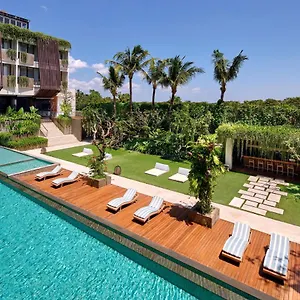 4* Отель Four Points By Sheraton Bali,
